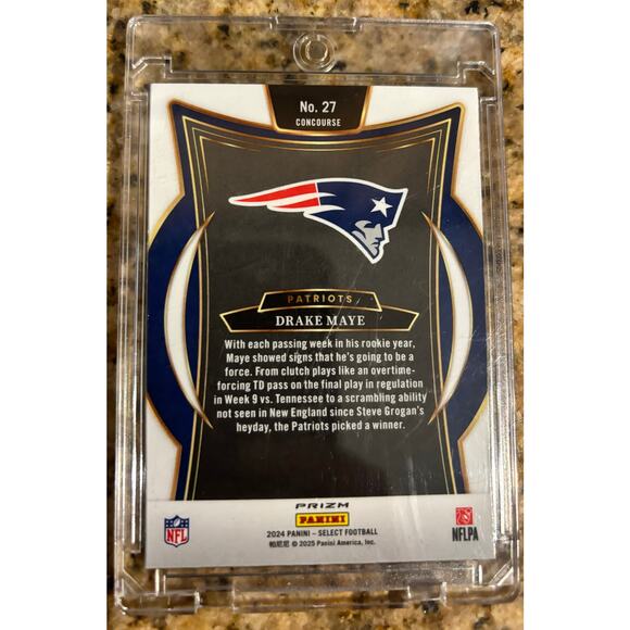 Rookie Drake Maye Football Cards - Picture 5 of 8